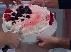 Cake de Valter desaba e Thiago fica no programa