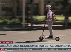 Regulamentação de estacionamento de patinetes continua