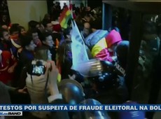 Bolivianos protestam por suspeita de fraude eleitoral
