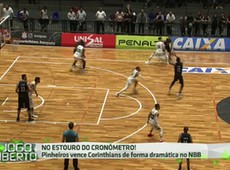 Corinthians sofre virada e é batido pelo Pinheiros