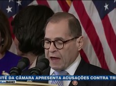 Comitê da câmara apresenta acusações contra Trump