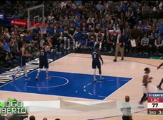 Em duelo eletrizante Clippers vencem os Mavericks