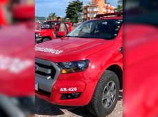 RJ: Bombeiros pedem que banhistas deixem a praia e voltem para casa