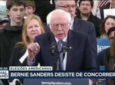 EUA: Sanders desiste de concorrer à presidência