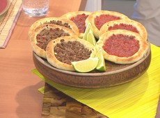 Saiba como preparar deliciosas esfihas abertas