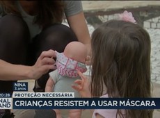 Crianças resistem a usar máscara