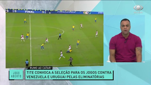 O professor chamou! Denílson comenta convocação de Tite Reprodução TV