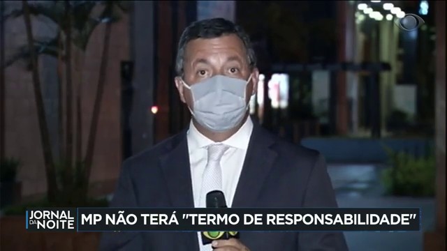 Bolsonaro: "Eu não vou tomar a vacina e ponto final"