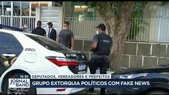 Grupo extorquia deputados, vereadores e prefeitos com fake news Reprodução TV