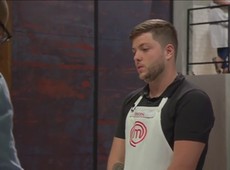Este risoto é da Nasa, ironiza Jacquin ao ver prato de Edson