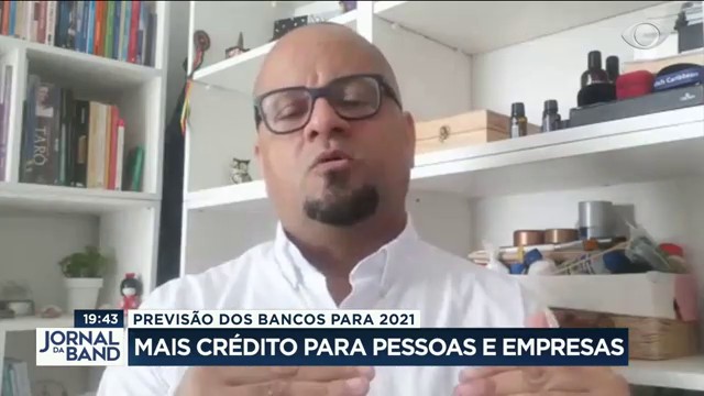 Crédito bancário deve crescer 7% em 2021 Reprodução TV