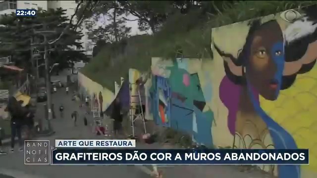 Grafiteiros dão cor a muros abandonados Reprodução TV