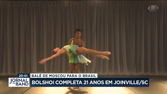 Escola de ballet Bolshoi completa 21 anos em Joinville (SC) Reprodução TV