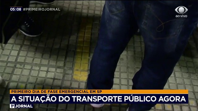 Transporte público lotado e muita aglomeração nos terminais de SP Reprodução TV