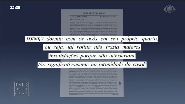 Babá do menino Henry presta depoimento 