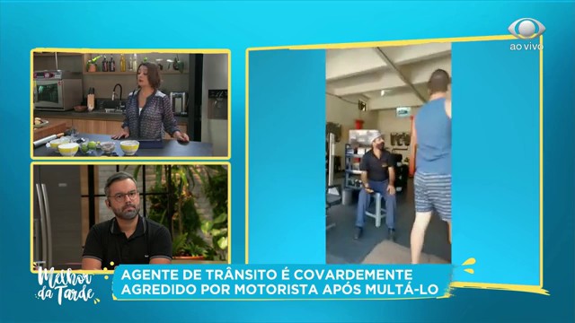 Agente de trânsito é agredido por motorista após multá-lo Reprodução TV