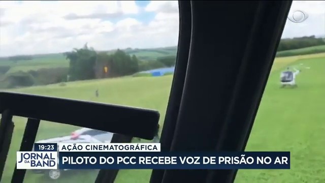 Ação cinematográfica: piloto de helicóptero do PCC preso em São Paulo Reprodução TV