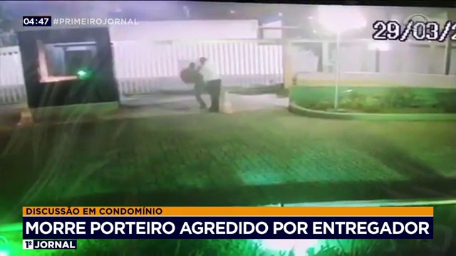 Morre porteiro agredido por entregador no Rio de Janeiro Reprodução TV