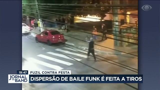 Dispersão de baile funk é feita a tiros pelo PCC Reprodução TV