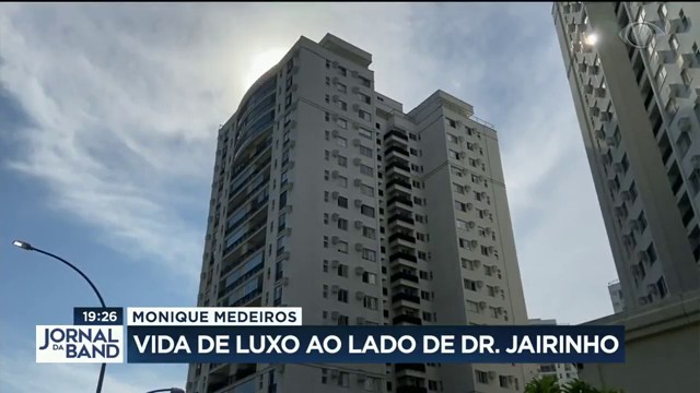 Mãe de Henry tinha vida de luxo com Dr. Jairinho Reprodução TV