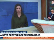 Babá chega à delegacia para novo depoimento