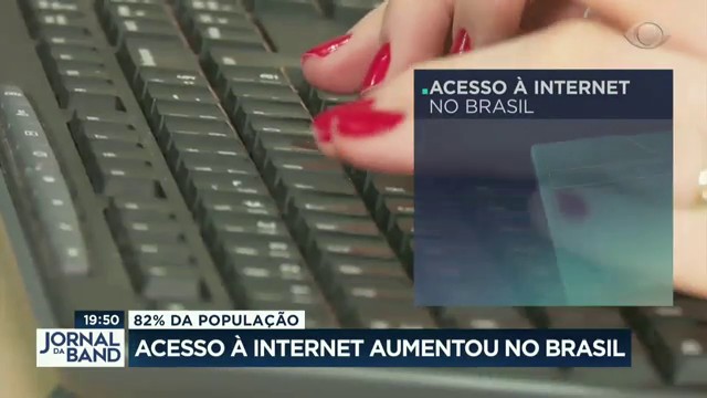 Acesso à internet aumentou no Brasil e 82% da população utilizam Reprodução TV