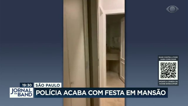 Polícia fecha cassino e acaba com festa em mansão de São Paulo Reprodução TV