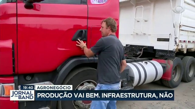 Colheita cresce no campo, mas faltam caminhões para escoar produção Reprodução TV