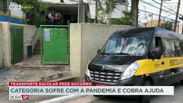 Categoria do transporte escolar sofre com a pandemia e cobra ajuda Reprodução TV