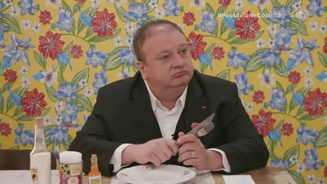 Pior que negócio do dentista, diz Jacquin sobre gasosa de hibisco Reprodução TV