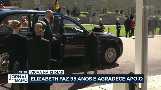 Rainha Elizabeth completa 95 anos  Reprodução TV