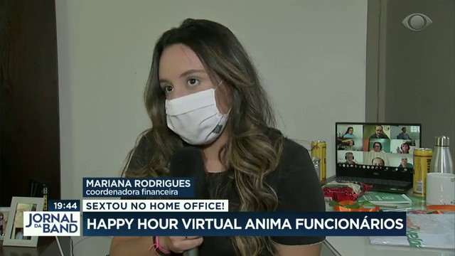 Happy hour virtual anima equipes em home office Reprodução TV