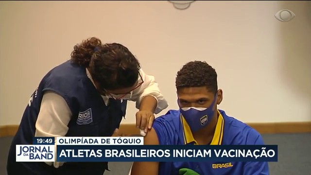 Atletas brasileiros que vão para Olimpíada começam a ser vacinados Reprodução TV