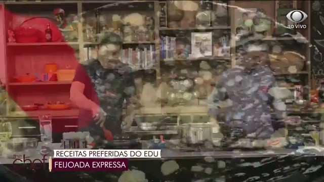 No dia do seu aniversário, Edu dá dicas das suas receitas favoritas Reprodução TV