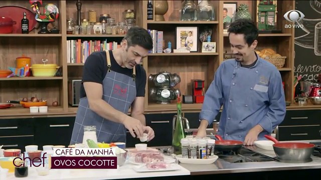 Ovos cocotte: receita francesa impressiona pela praticidade Reprodução TV