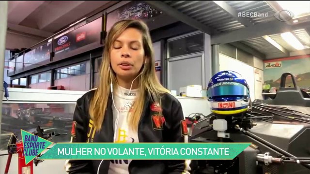 BEC conversa com Kaká Magno, destaque feminino no automobilismo Reprodução TV