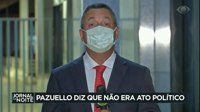 Pazuello diz que ato com Bolsonaro não era político Reprodução TV