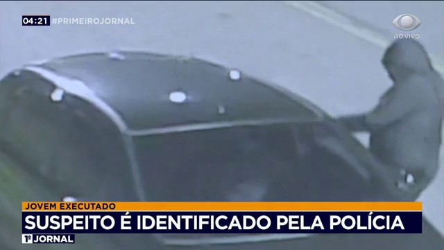 Suspeito de executar jovem dentro de carro em São Paulo é identificado Reprodução TV