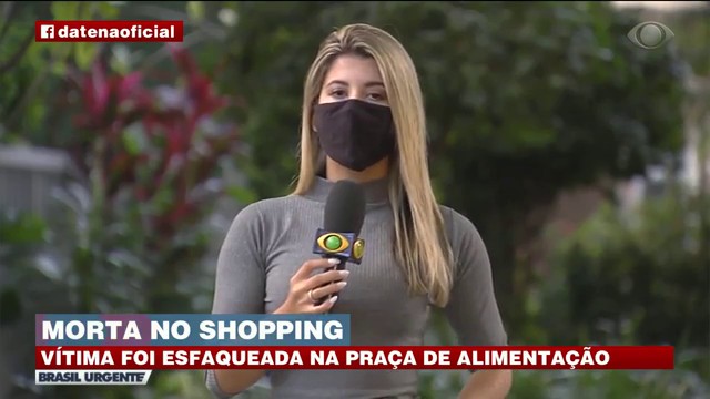 Mulher é morta na praça de alimentação lotada de um shopping, em Niterói, r Reprodução TV