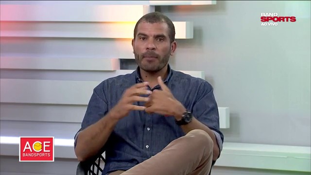 "Tem que ir bem nos Grand Slams para ficar entre as dez melhores"