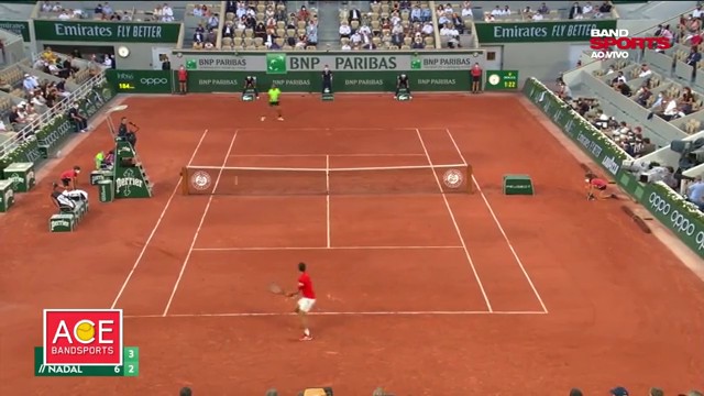 Saretta: "Queria saber como o Federer vai estar em Wimbledon"
