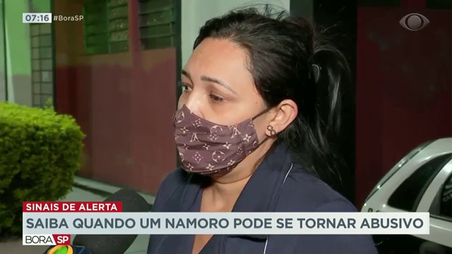  Saiba quando um namoro pode se tornar abusivo Reprodução TV