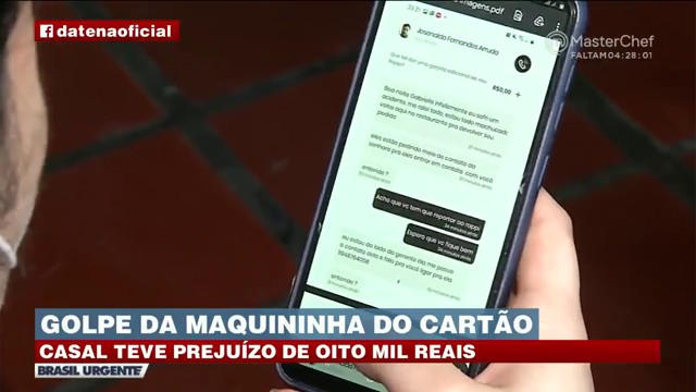 HOMEM SOFRE PREJUÍZO DE 8 MIL REAIS EM GOLPE DA MAQUININHA DO CARTÃO Reprodução TV