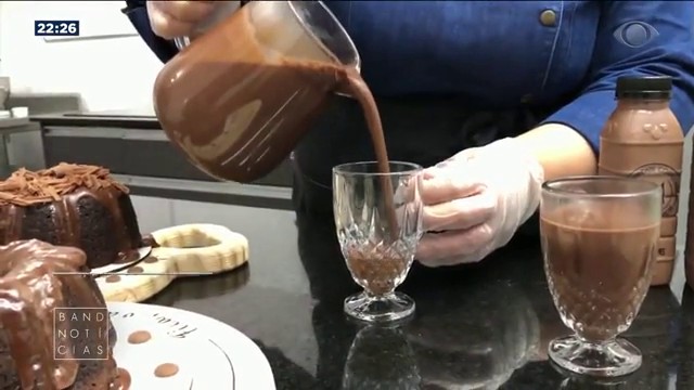 Noite fria? Receita MasterChef de chocolate quente para o inverno Reprodução TV