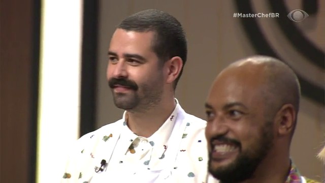 Diogo Nogueira apresenta prova de peixes de água doce no MasterChef Brasil Reprodução TV