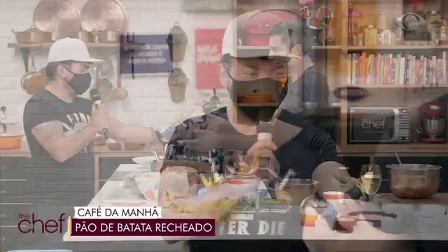 Edu Guedes ganha presente ao vivo no The Chef Reprodução TV