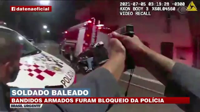 Bandidos armados furam bloqueio da Polícia e atiram em soldado Reprodução TV