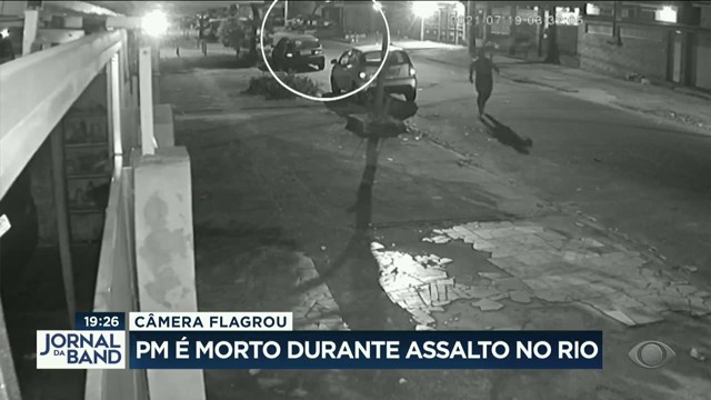 PM é morto durante assalto no Rio