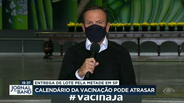 Calendário da vacinação pode atrasar em São Paulo Reprodução TV