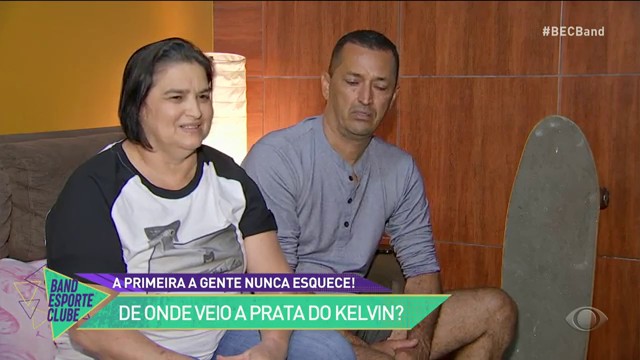 PRIMEIRA MEDALHA BRASILEIRA NAS OLIMPÍADAS FOI COM ELE: KELVIN HOEFLER Reprodução TV